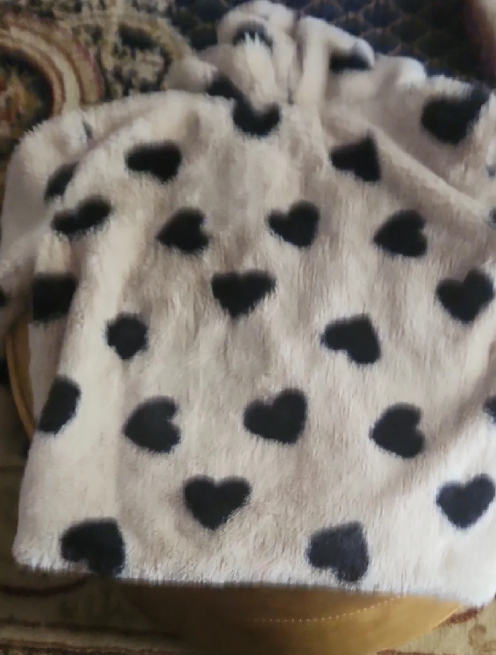 Kids Cream Faux-Fur Heart Zip Hoodie Jacket